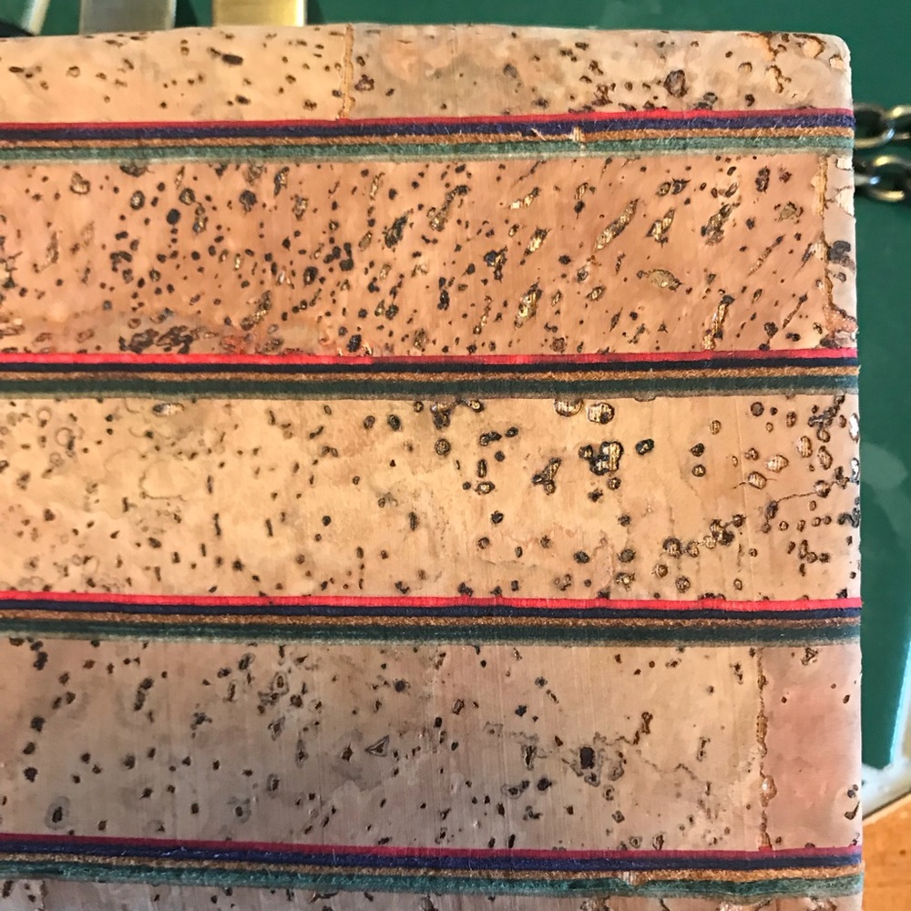 La Regale Cork Mini Purse - Picture 7 of 8